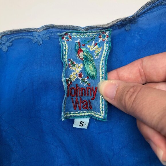 Johnny Was Embroidered Cold Shoulder Blouse Size S Blue Cupra Rayon - Picture 6 of 7